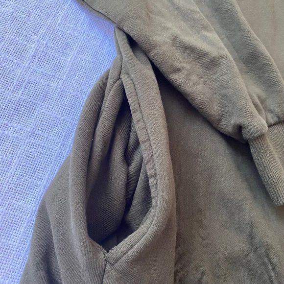 Emma and Sam Green Pullover Sweatshirt Hoodie SZ L - Picture 6 of 10